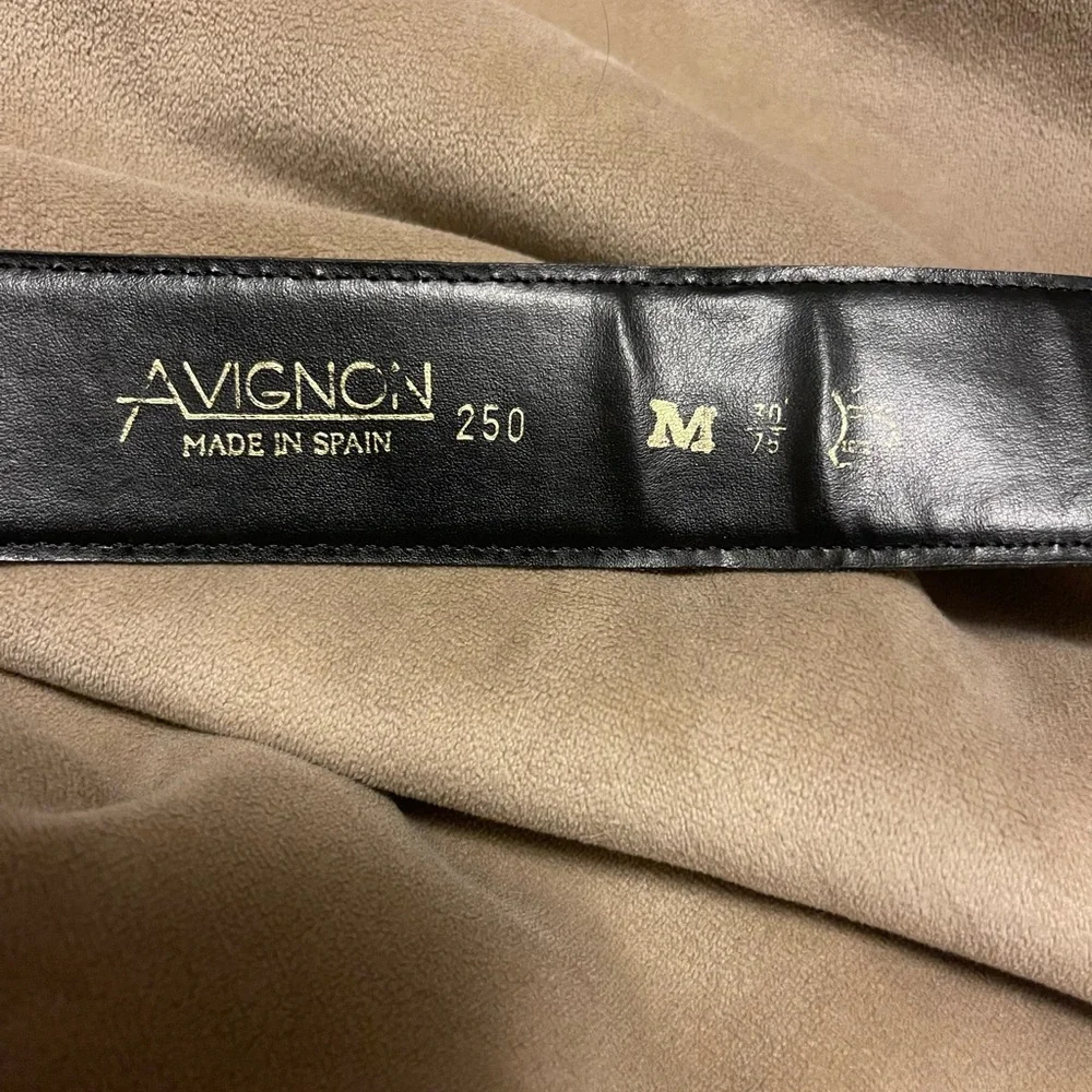 Avignon stylish brown